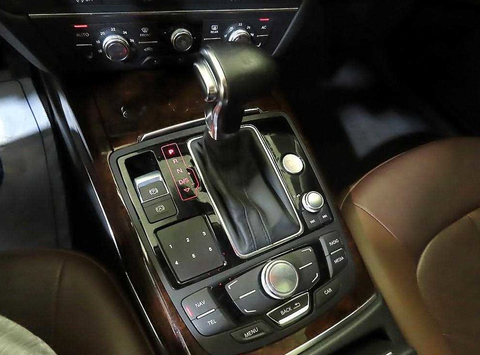아우디 A6 2.0 TDI 사진 12