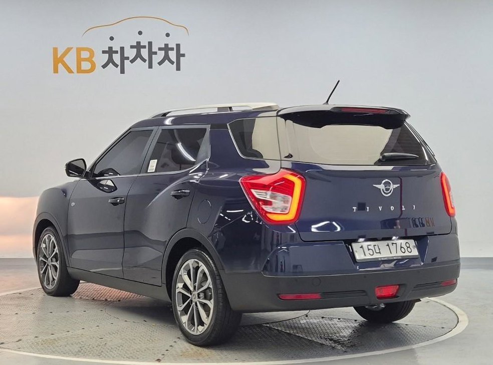 KG모빌리티(쌍용)  티볼리 2WD 디젤 1.6 IX 사진 2