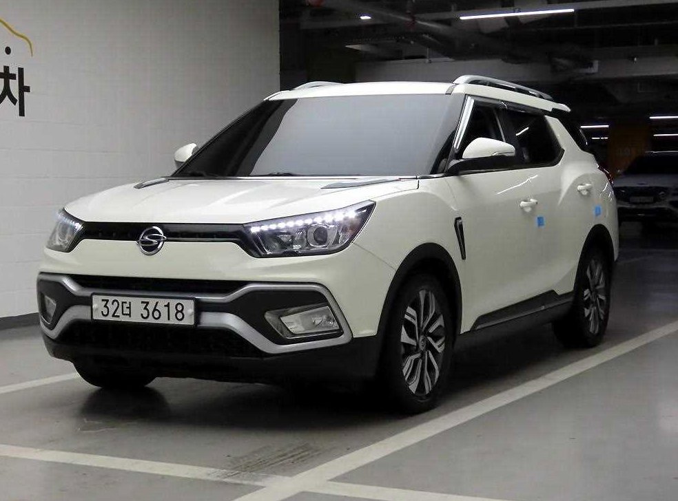 KG모빌리티(쌍용)  티볼리 2WD 가솔린 1.6 IX 사진 2