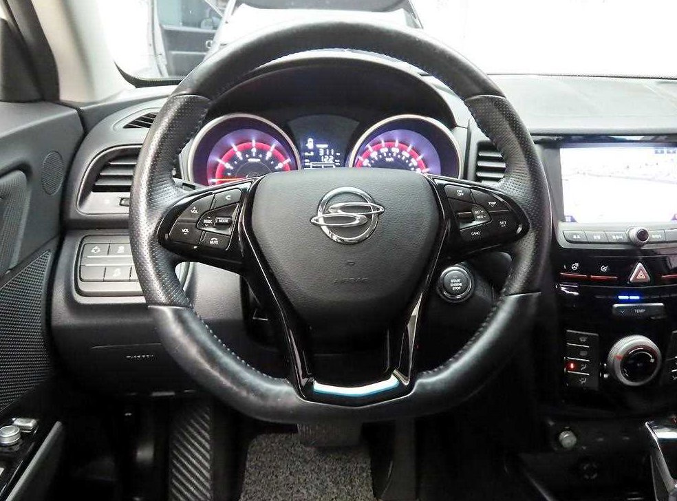 KG모빌리티(쌍용)  티볼리 2WD 가솔린 1.6 IX 사진 8