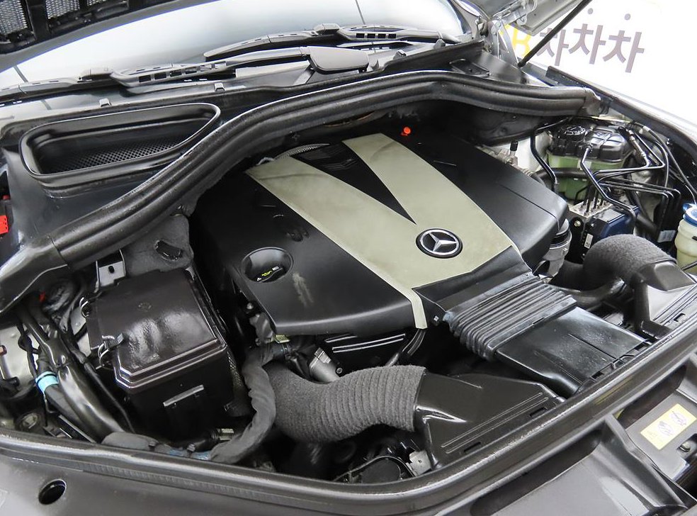 벤츠 M 클래스 ML350 블루텍 4매틱 사진 19