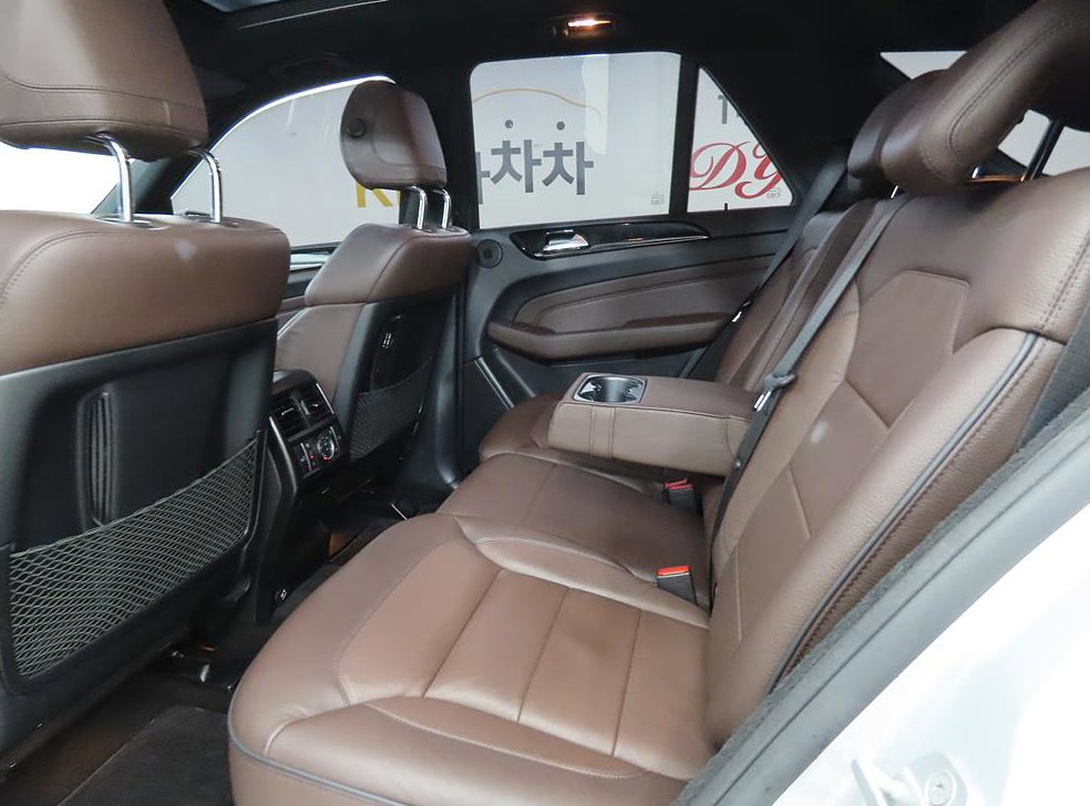 벤츠 M 클래스 ML350 블루텍 4매틱 사진 6