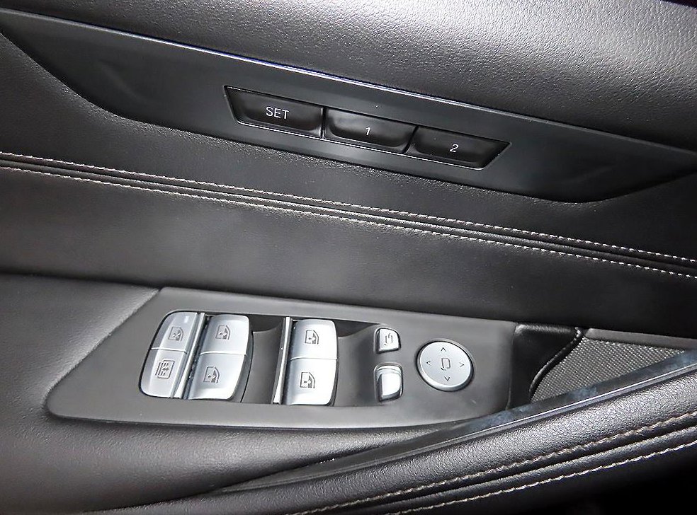 BMW 5시리즈 530i M 스포츠 사진 13
