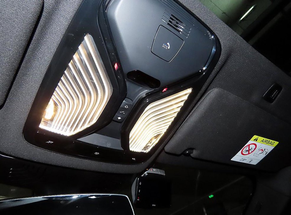 BMW 5시리즈 530i M 스포츠 사진 14