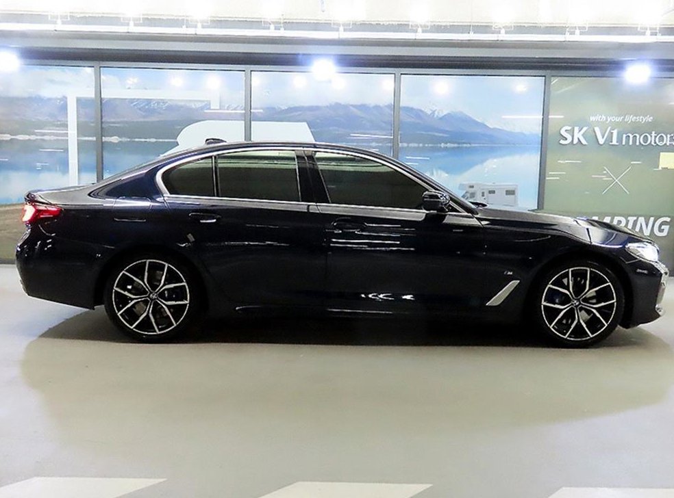 BMW 5시리즈 530i M 스포츠 사진 3