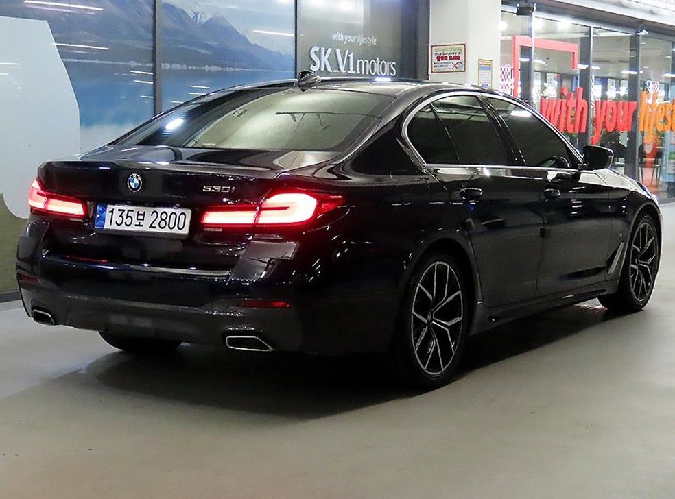 BMW 5시리즈 530i M 스포츠 사진 4