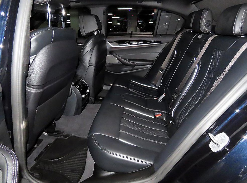 BMW 5시리즈 530i M 스포츠 사진 7