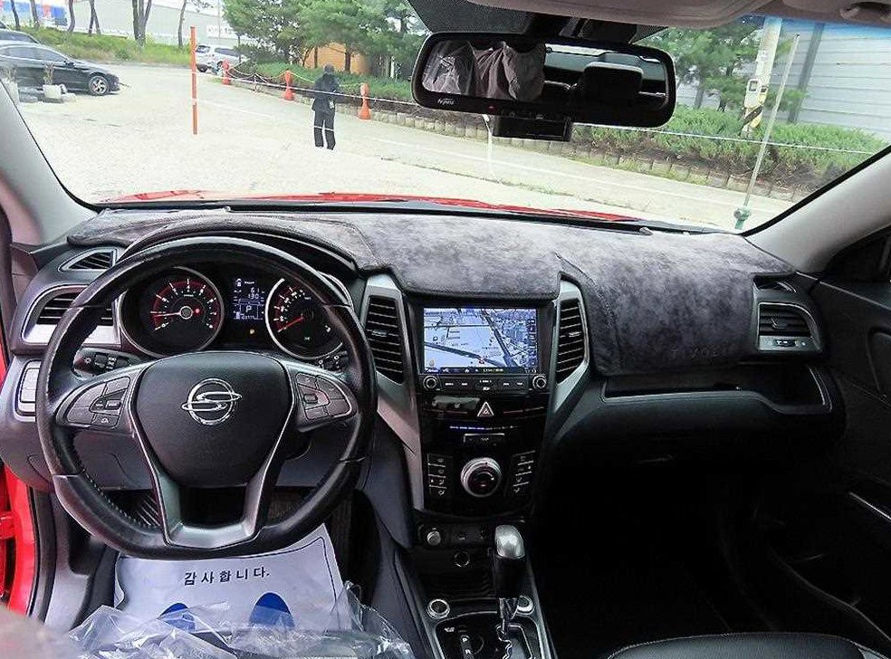 KG모빌리티(쌍용)  티볼리 2WD 가솔린 LX 사진 7