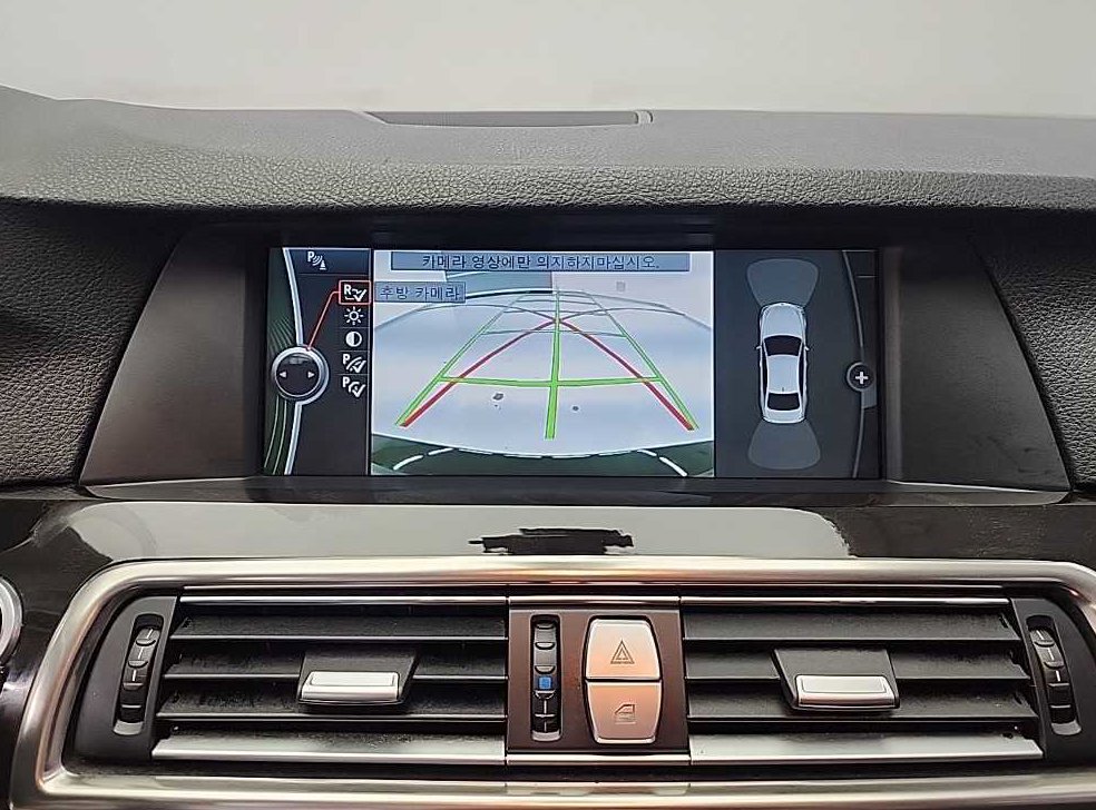 BMW 5시리즈 520d 럭셔리 플러스 프로 사진 16