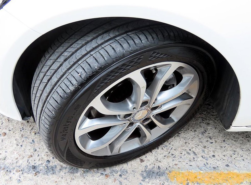 벤츠 C 클래스 C220 d 아방가르드 사진 20