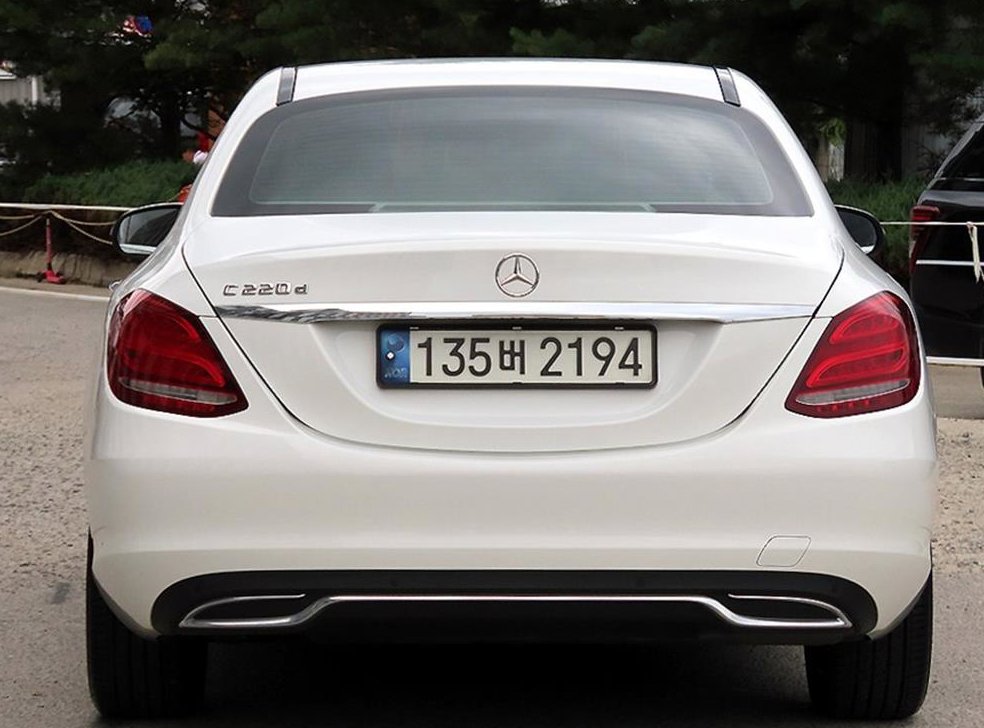 벤츠 C 클래스 C220 d 아방가르드 사진 4