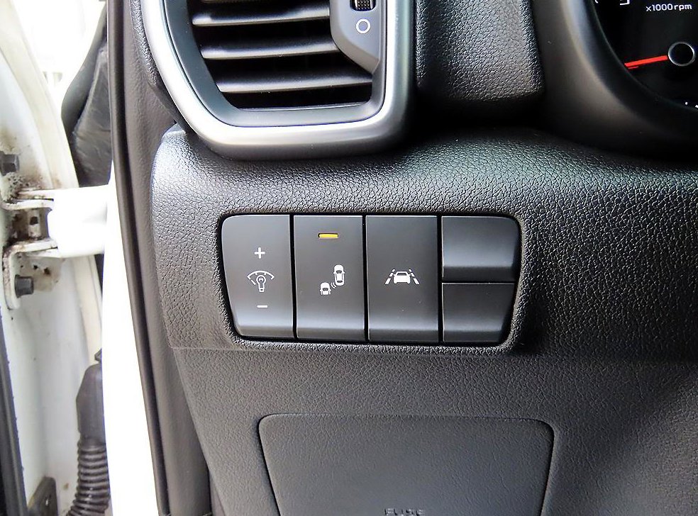 기아 스포티지 2.0 가솔린 2WD 사진 12