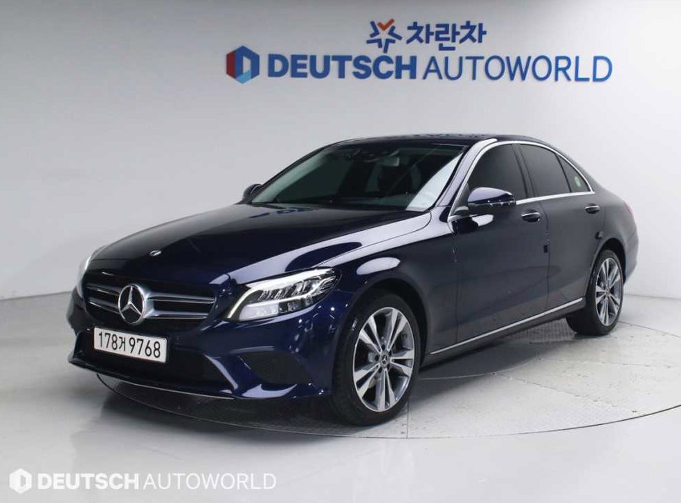 벤츠 C 클래스 C220 d 4MATIC 아방가르드