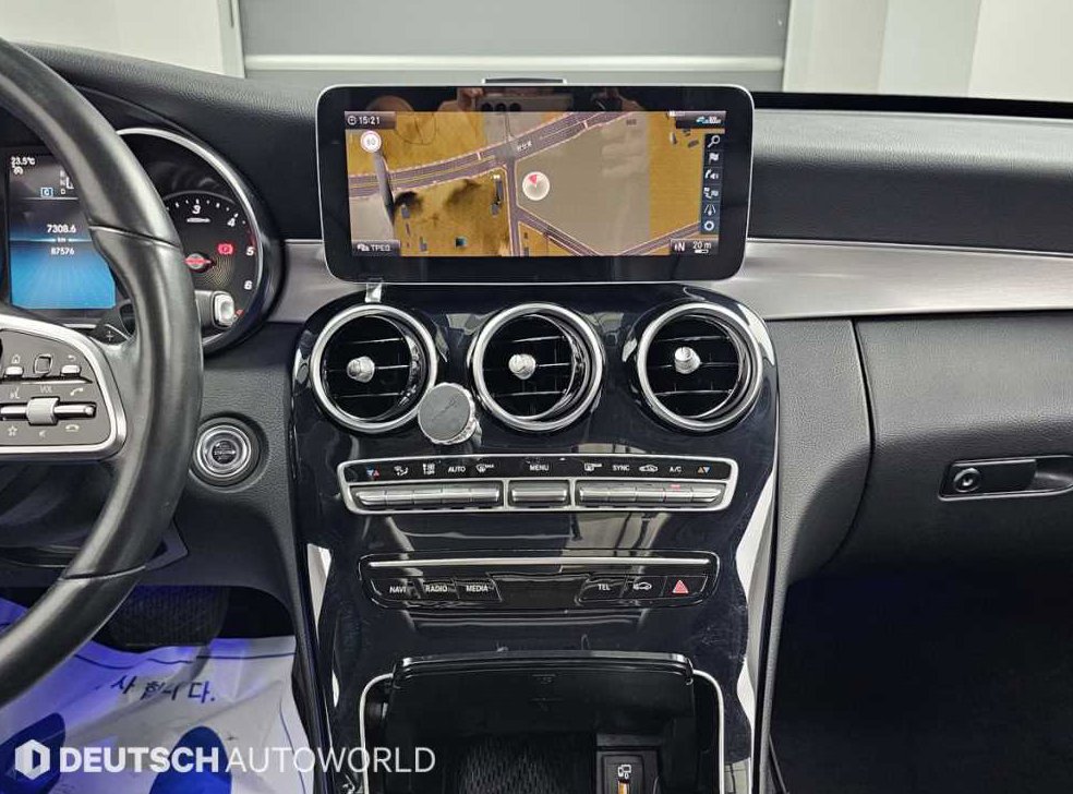 벤츠 C 클래스 C220 d 4MATIC 아방가르드 사진 14