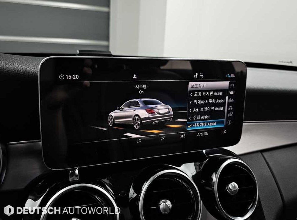 벤츠 C 클래스 C220 d 4MATIC 아방가르드 사진 16
