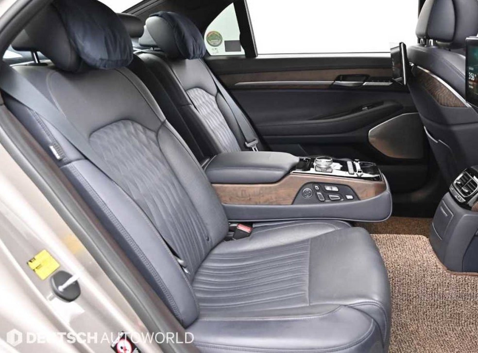 제네시스 G90 3.3 T AWD 사진 12