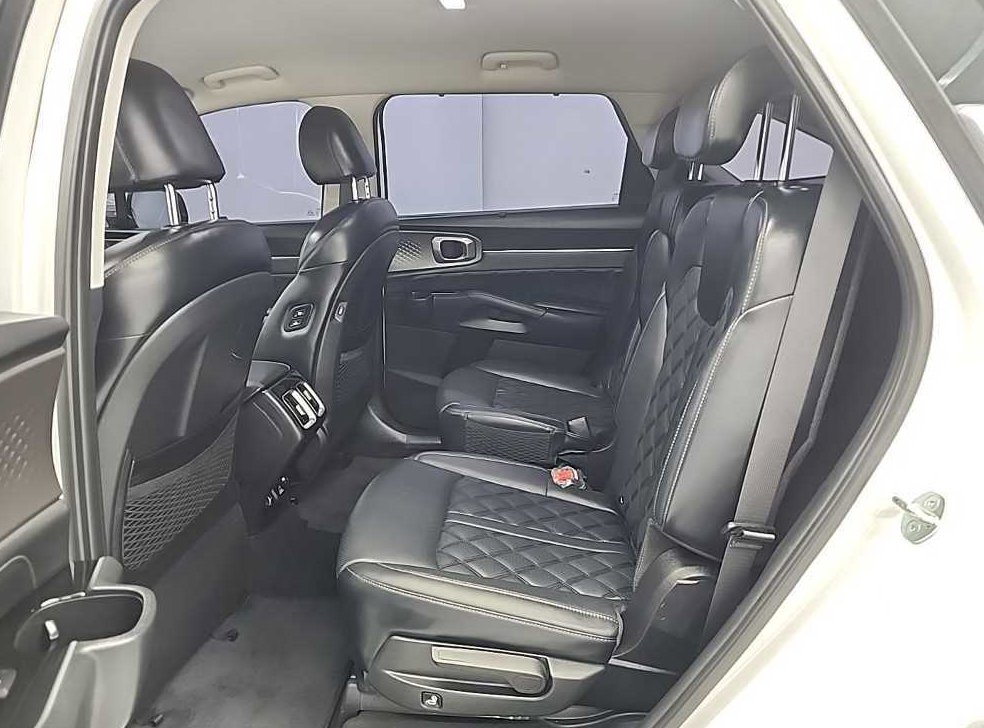 기아 쏘렌토 가솔린 2.5T 2WD 시그니처 사진 12