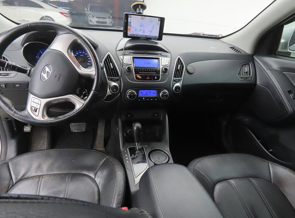현대 투싼 2WD VGT LX20 사진 7