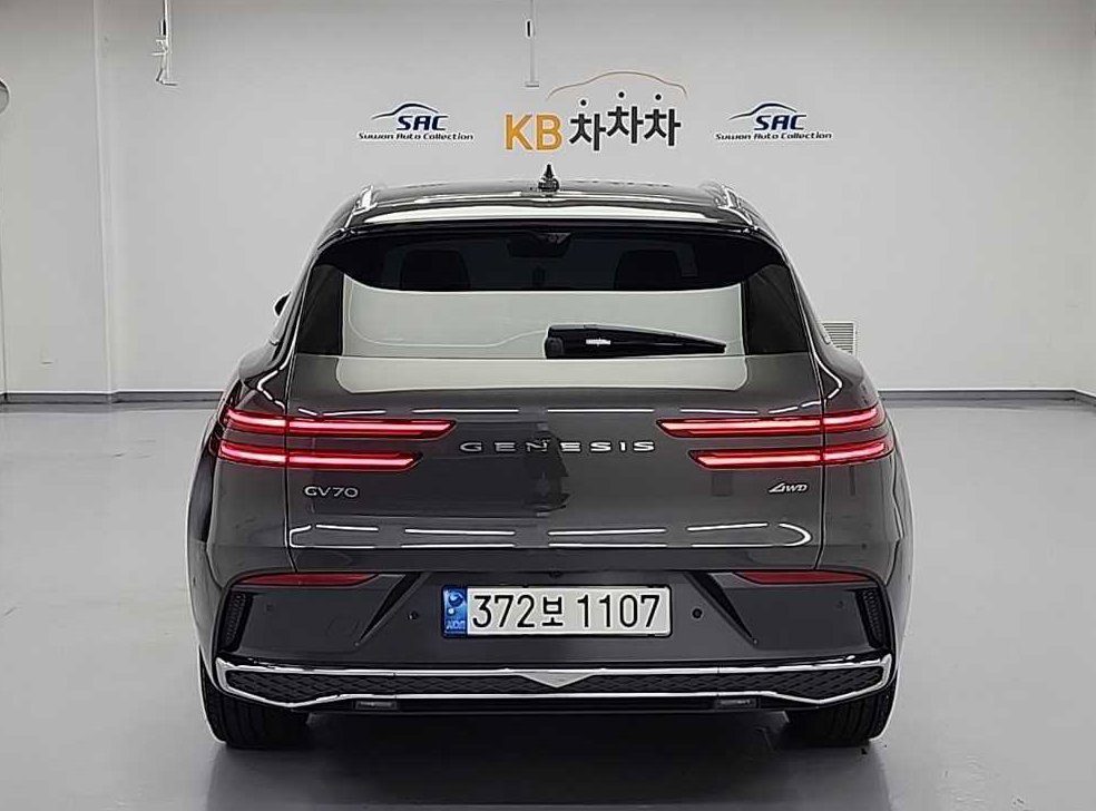 제네시스 GV70 2.5T 가솔린 AWD 사진 3