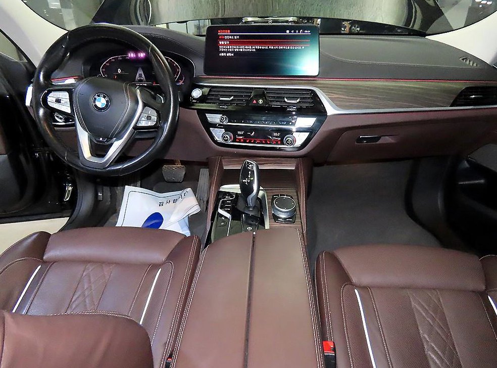 BMW iX iX 사진 10