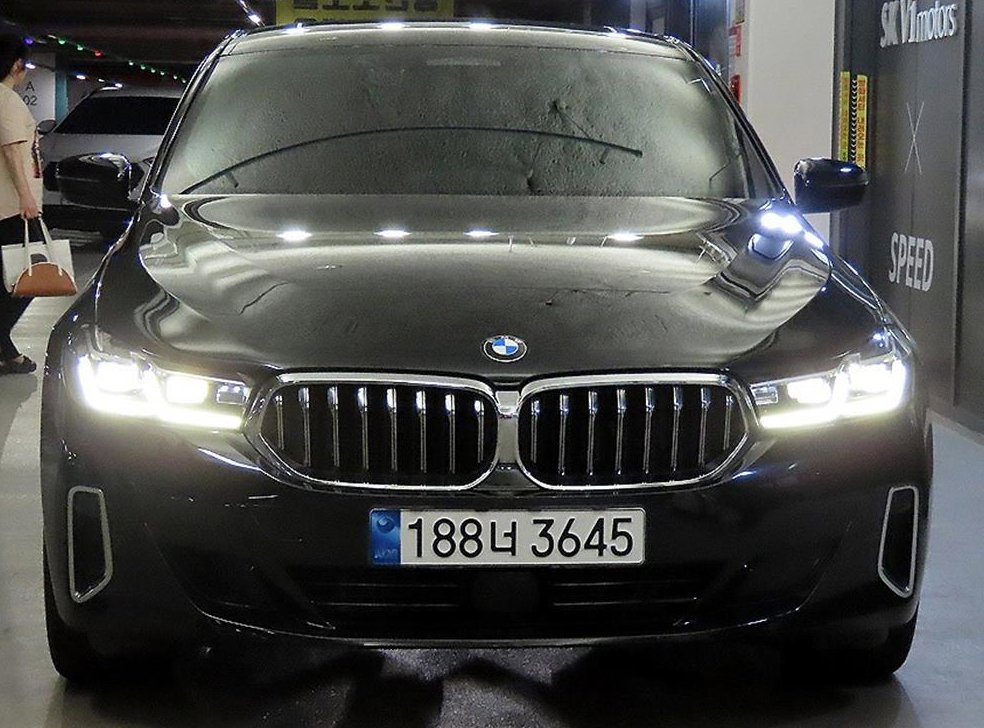 BMW iX iX 사진 2