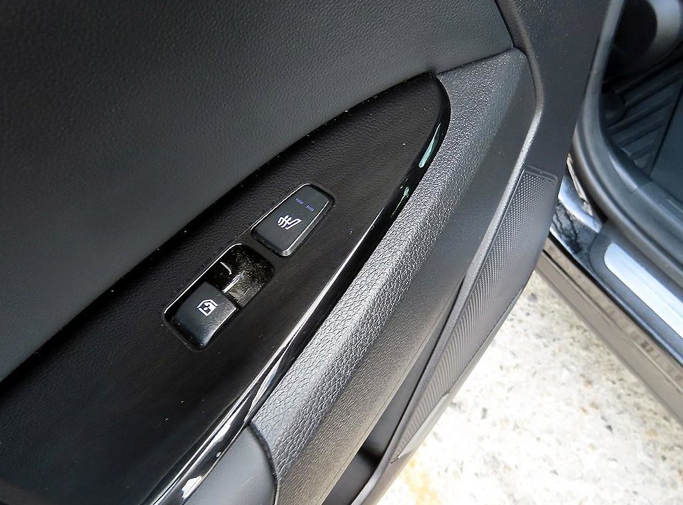 기아 스포티지 2.0 LPG 2WD 사진 15