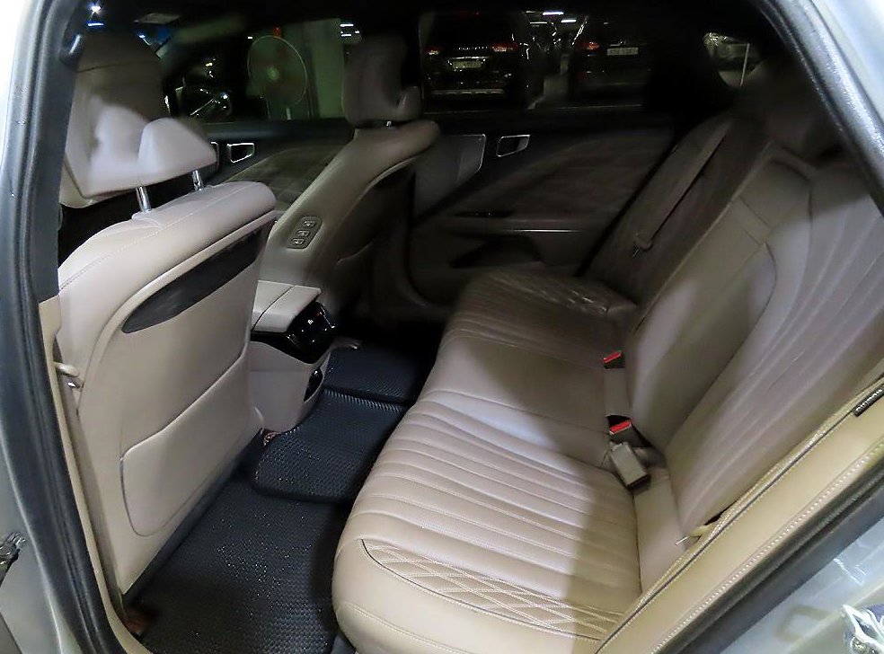 기아 K8 2.5 2WD 사진 7