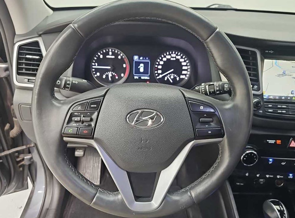현대 투싼 디젤 1.7 2WD 사진 9