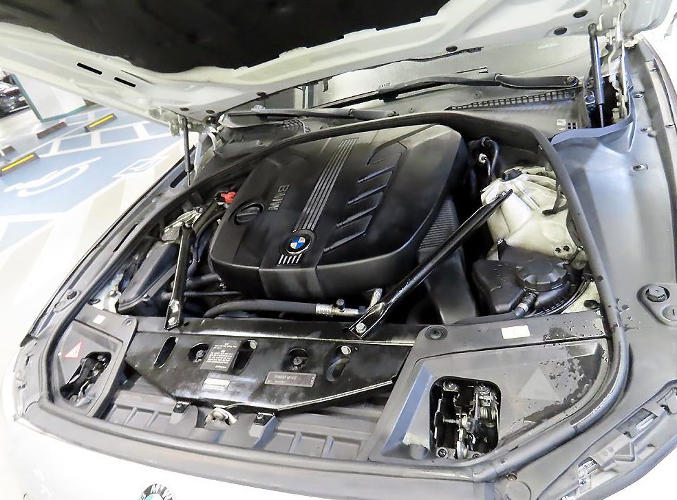 BMW 5시리즈 520d 사진 19