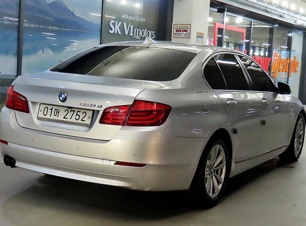 BMW 5시리즈 520d 사진 4