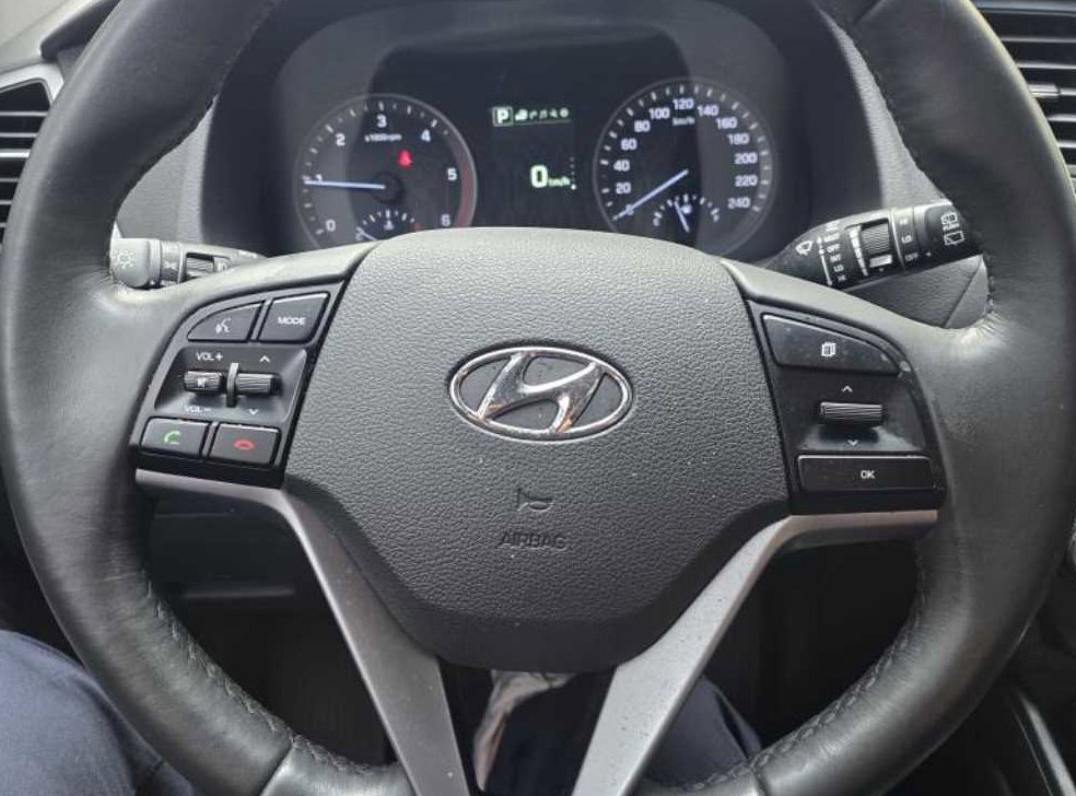 현대 투싼 디젤 1.7 2WD 사진 6