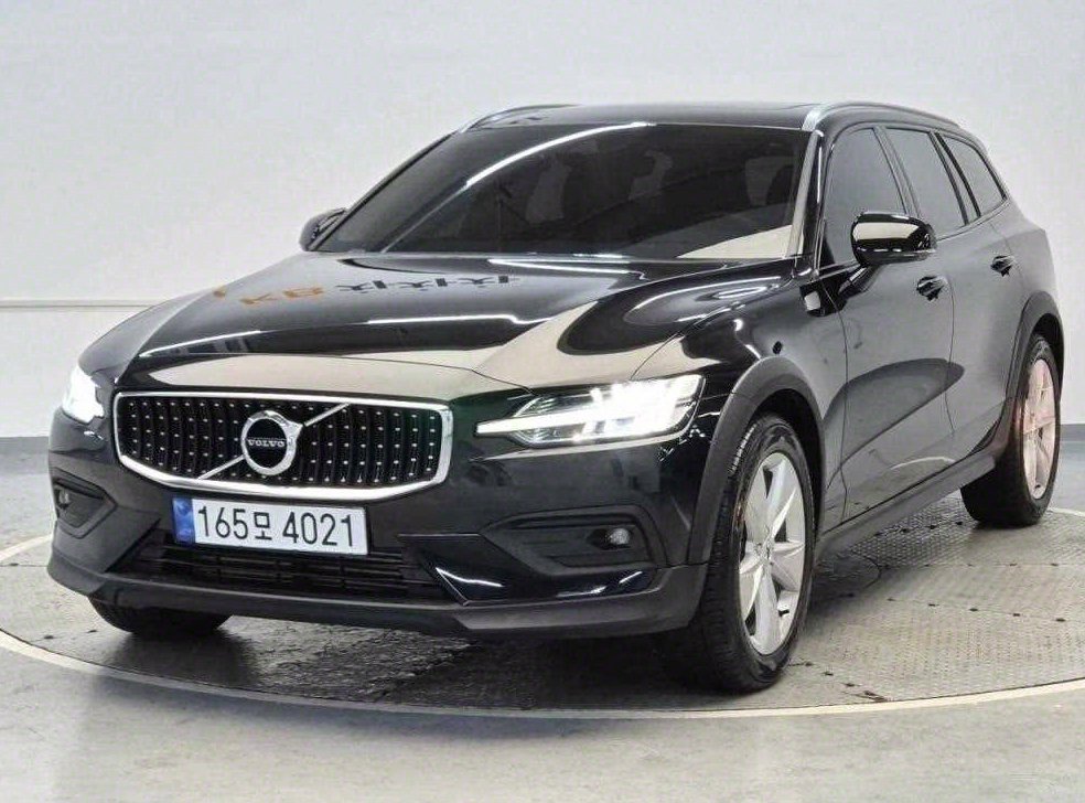 볼보 V60 2.0 T5 AWD