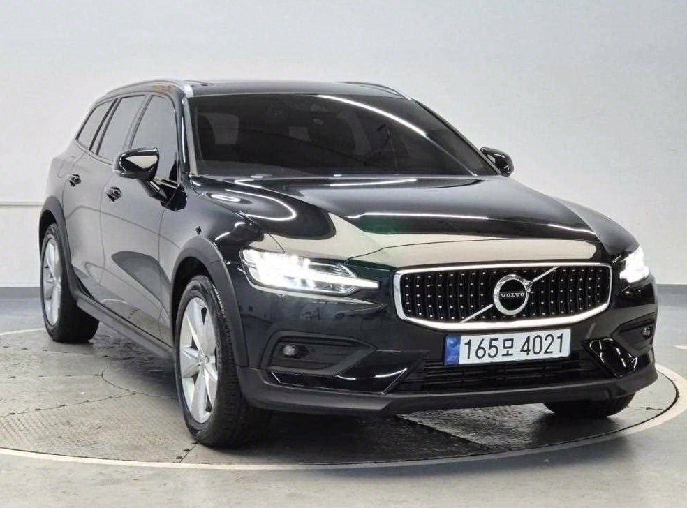 볼보 V60 2.0 T5 AWD 사진 4