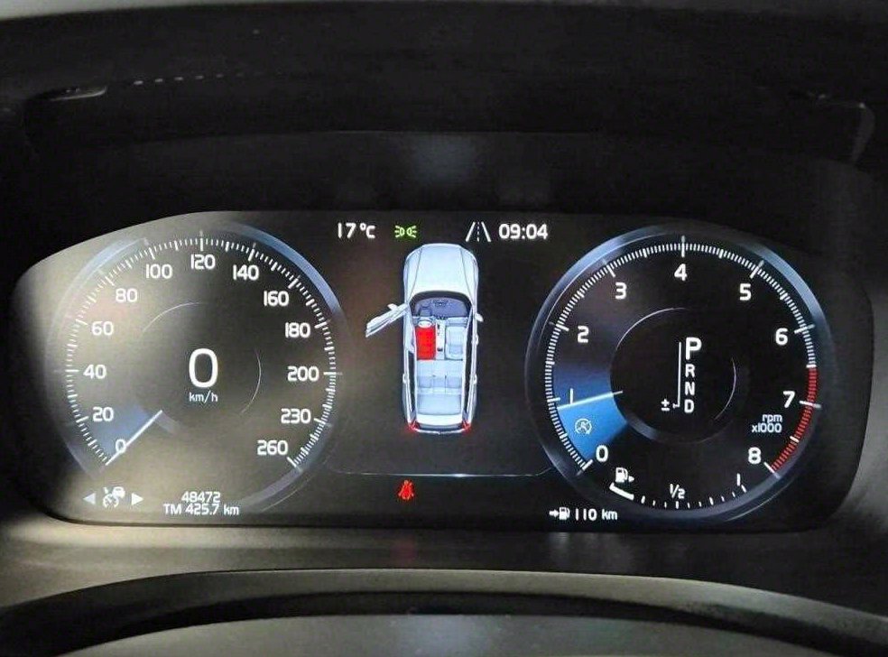 볼보 V60 2.0 T5 AWD 사진 6