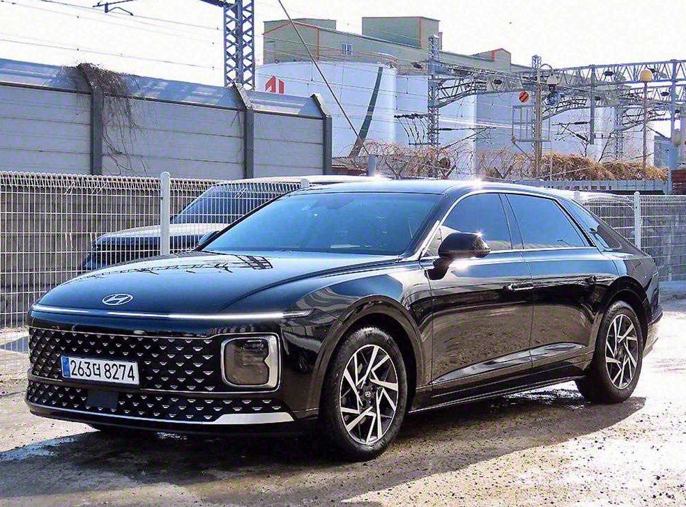 현대 그랜저 가솔린 2.5 2WD 사진 2