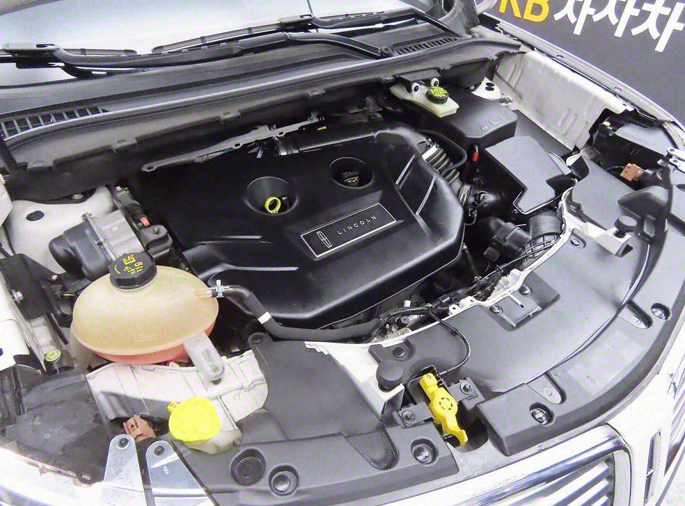 링컨 MKC 2.0 AWD 사진 19