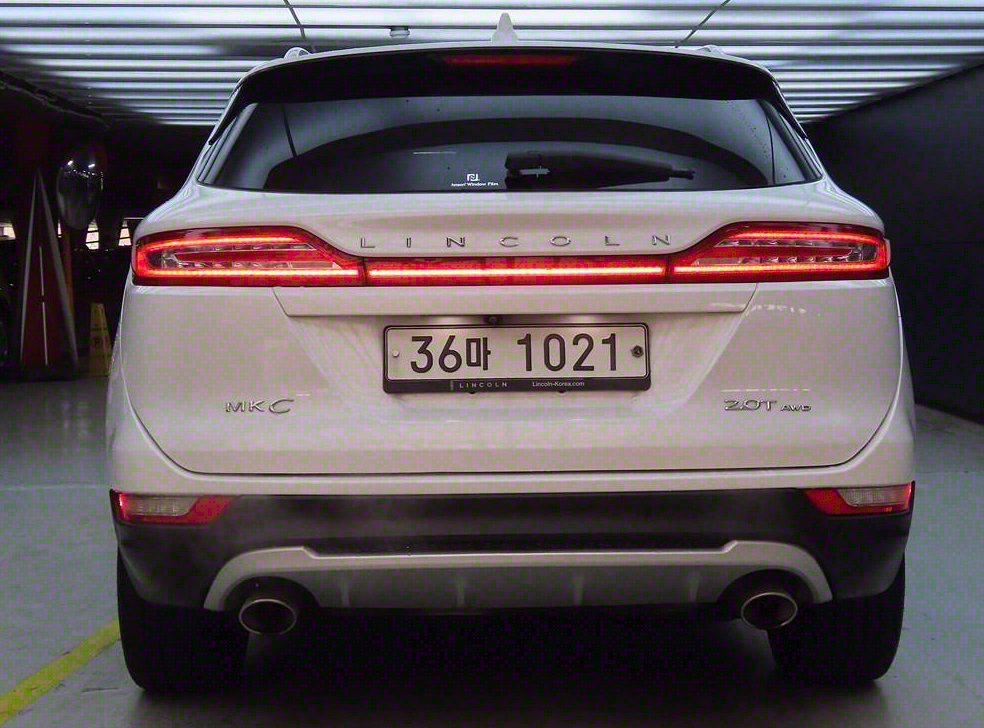 링컨 MKC 2.0 AWD 사진 4