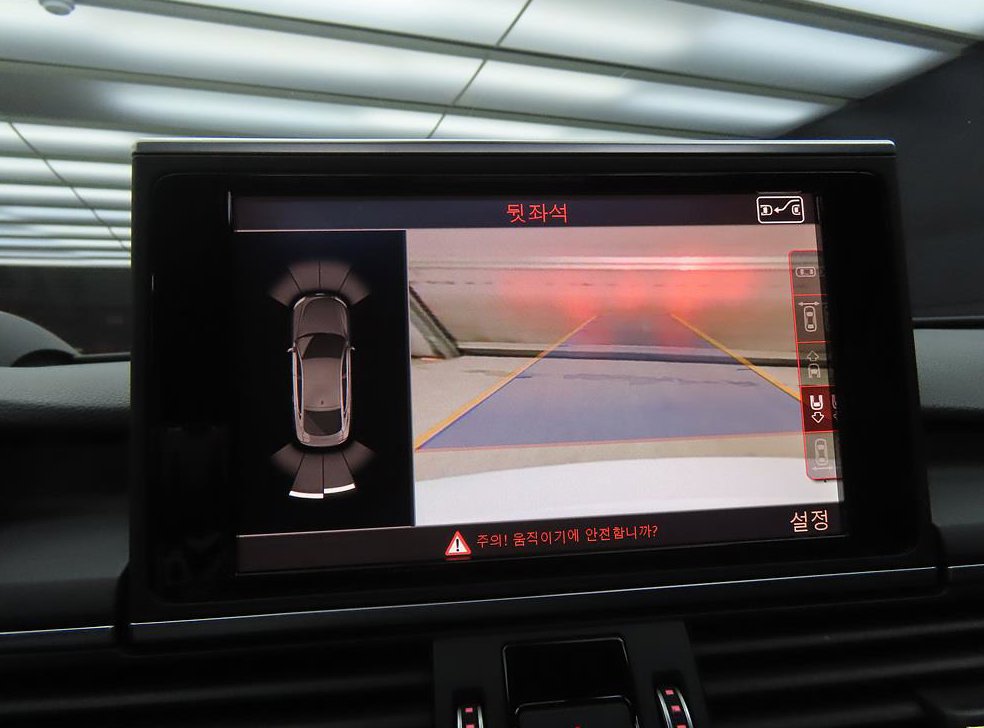 아우디 A7 40 TFSI 콰트로 스포츠 사진 13