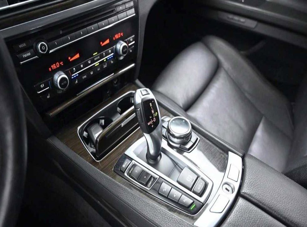 BMW 7시리즈 740 사진 16