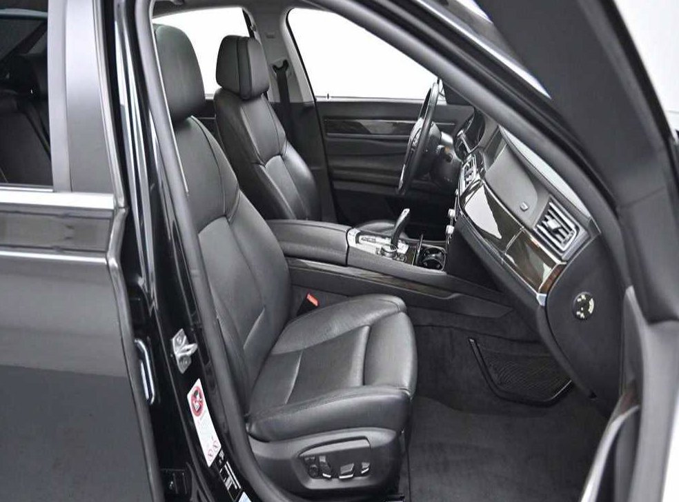 BMW 7시리즈 740 사진 7
