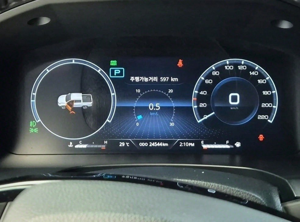 KG모빌리티(쌍용)  렉스턴 디젤 2.2 4WD 사진 6