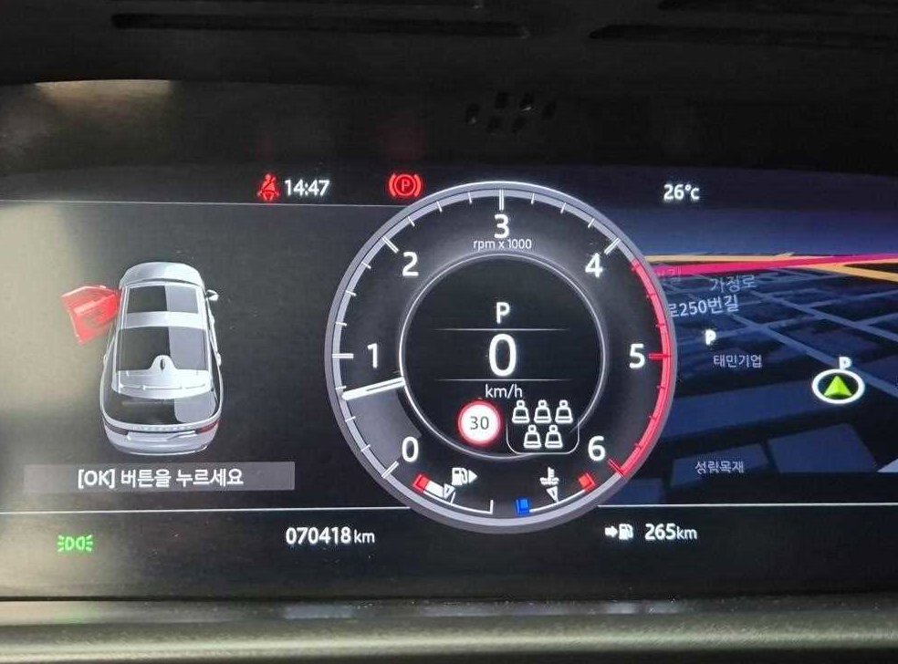 랜드로버 디스커버리 3.0 SD6 HSE 사진 6