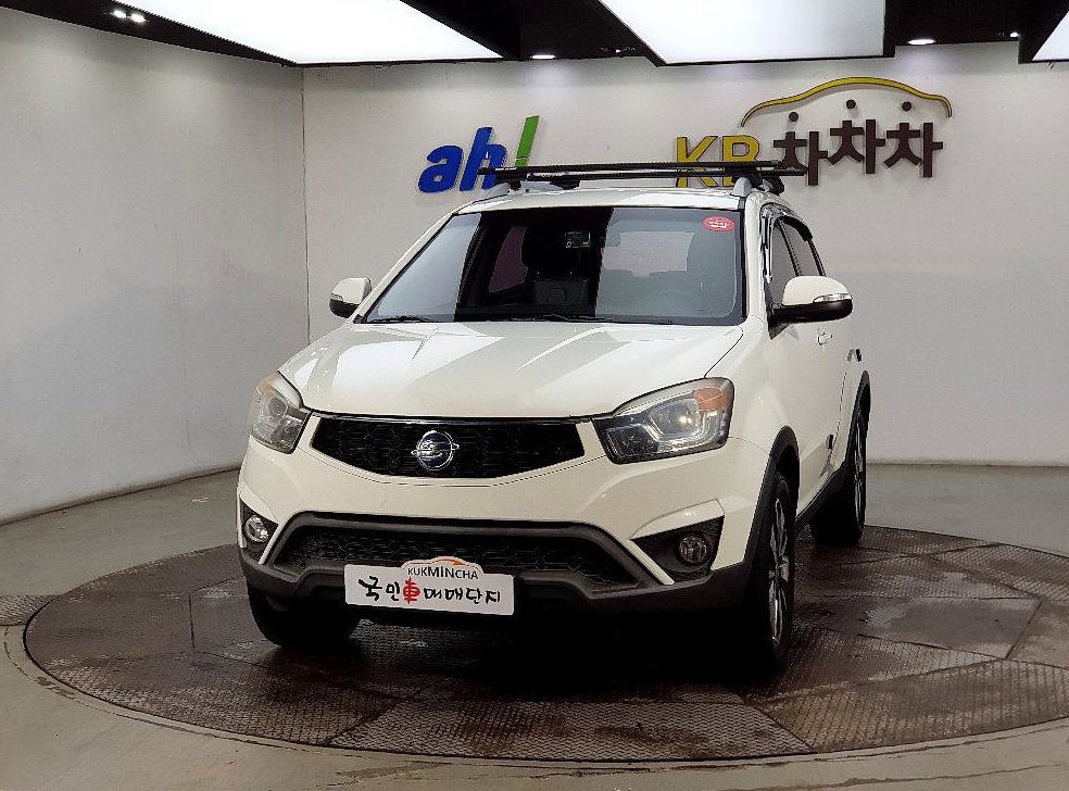 KG모빌리티(쌍용)  코란도 2WD 2.0 CVT 사진 2