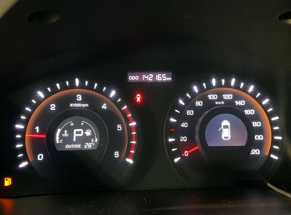 KG모빌리티(쌍용)  코란도 2WD 2.0 CVT 사진 7