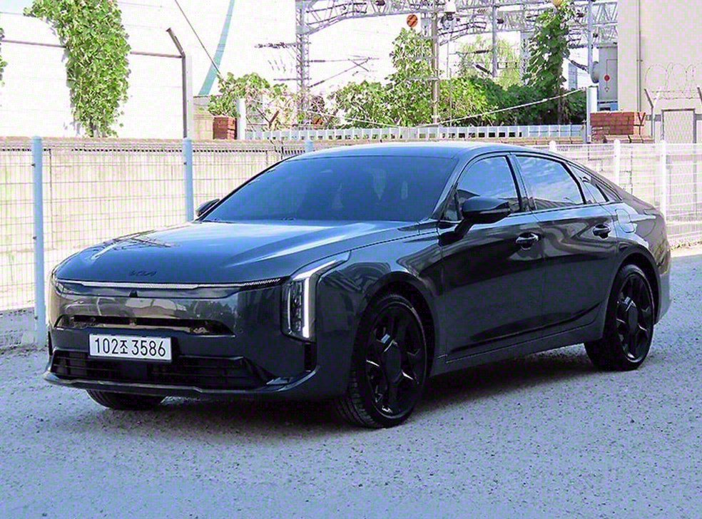 기아 K8 3.5 AWD 사진 2