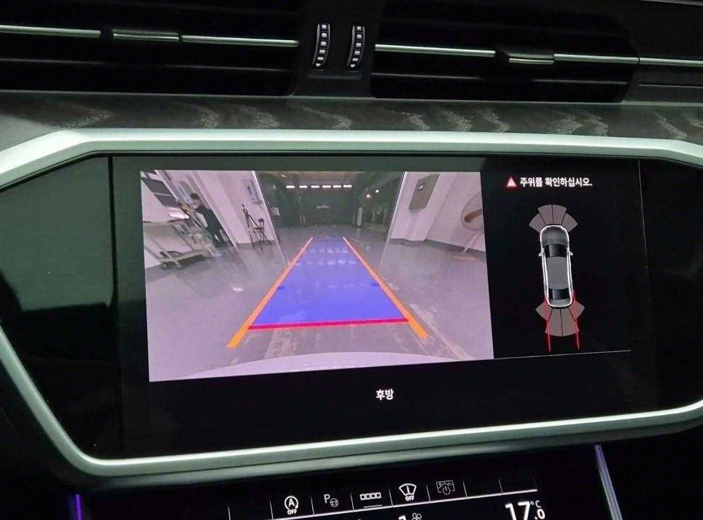 아우디 A6 45 TFSI 프리미엄 사진 15