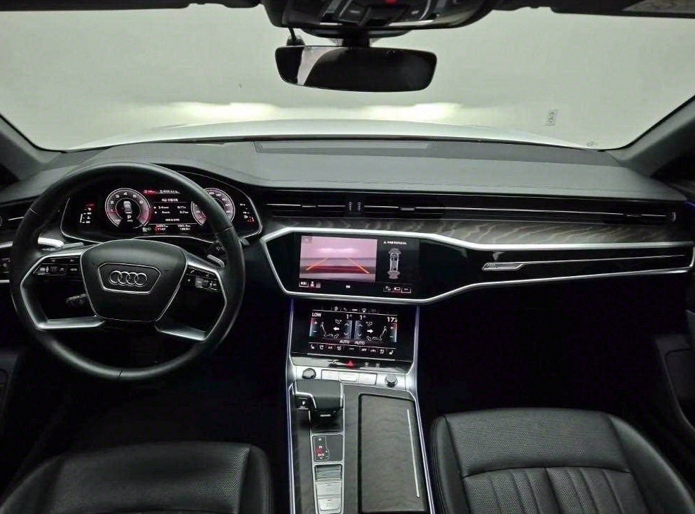 아우디 A6 45 TFSI 프리미엄 사진 7