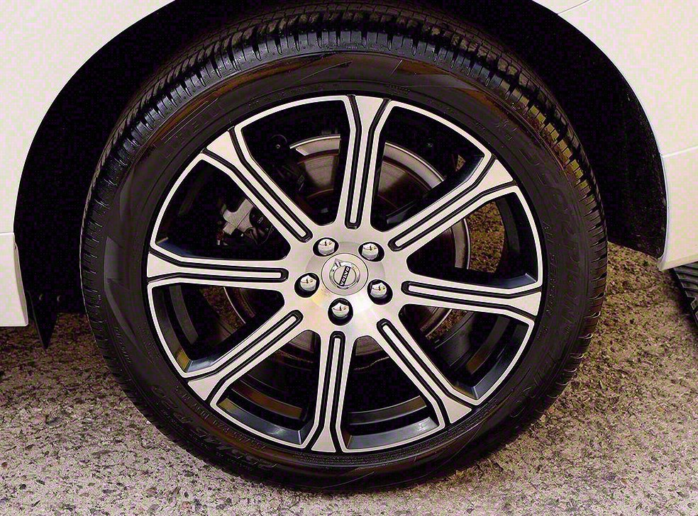 볼보 XC60 D5 AWD 인스크립션 사진 16