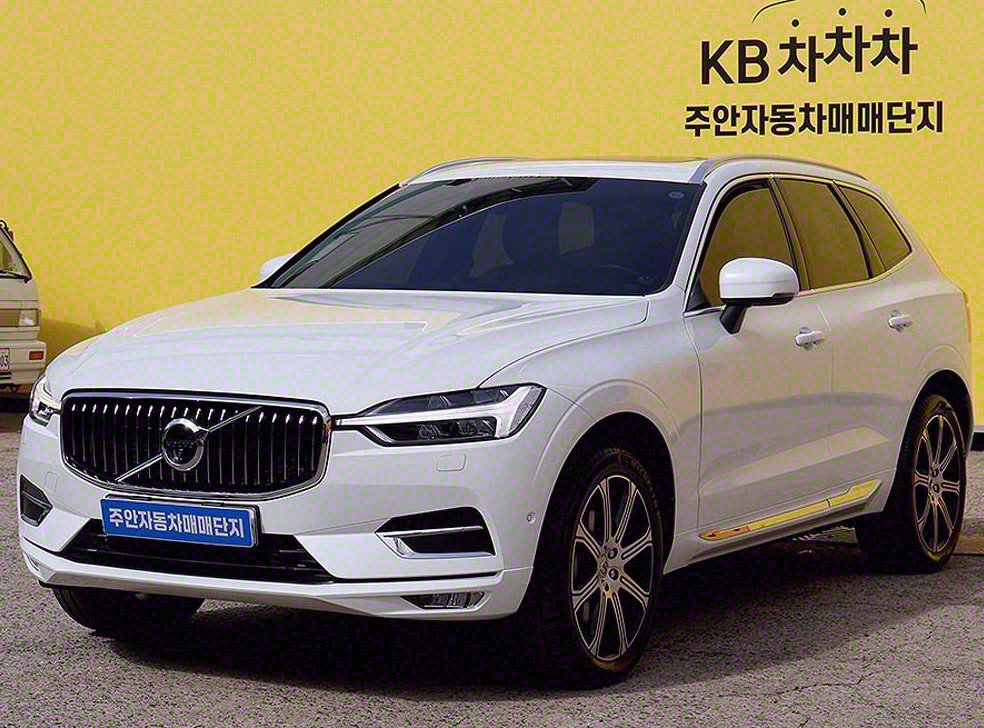 볼보 XC60 D5 AWD 인스크립션 사진 2