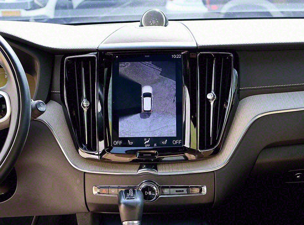 볼보 XC60 D5 AWD 인스크립션 사진 8